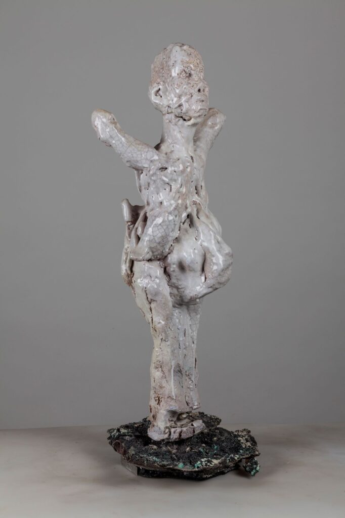 Opera 27 Polimaterico 25x18x68cm 2013