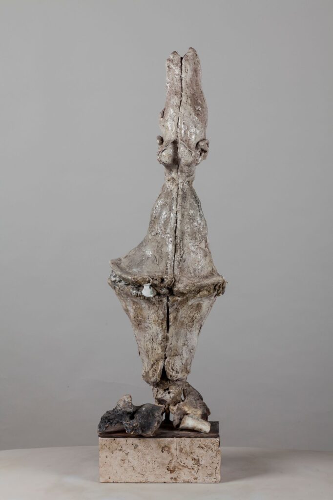 Opera 89 Polimaterico 27x26x95cm 2016