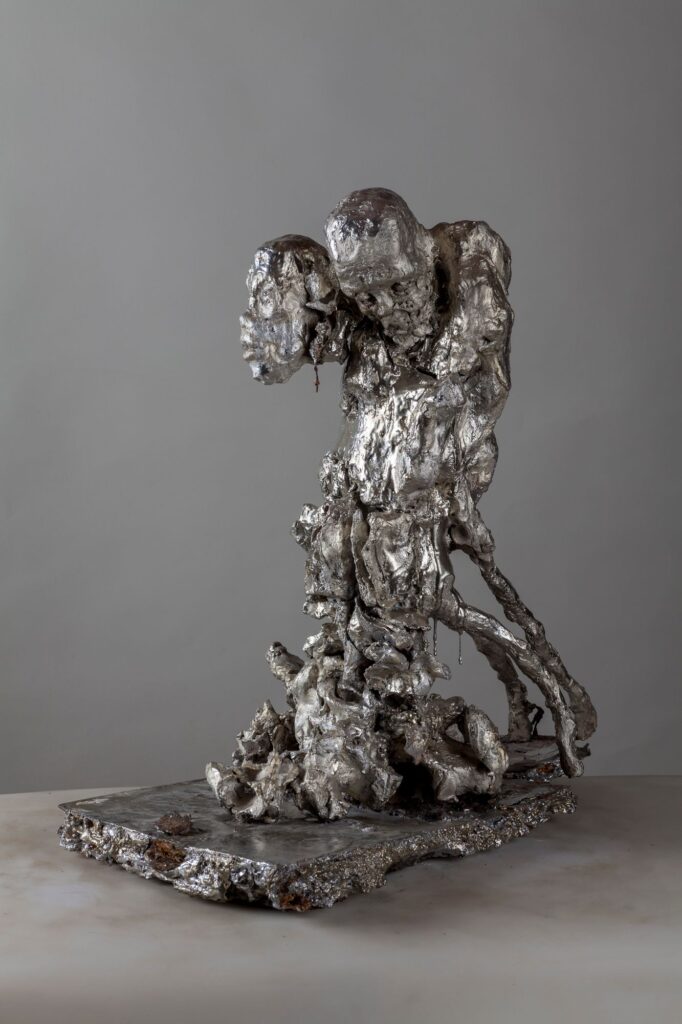 Opera Love 66 Polimaterico 32x57x61cm 2004
